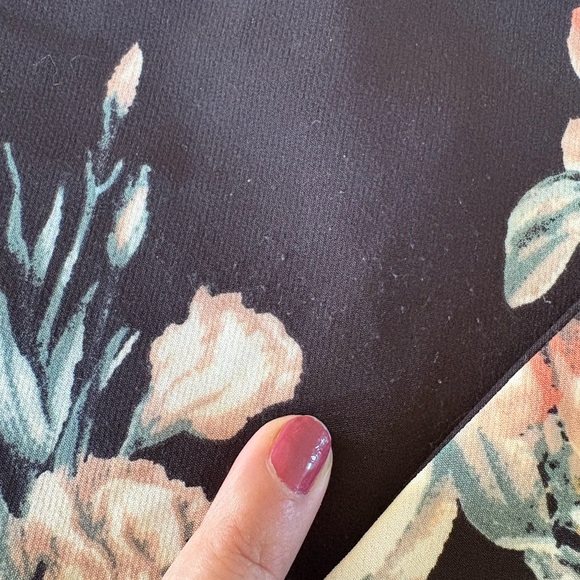 Black floral dress pants - Picture 3 of 6